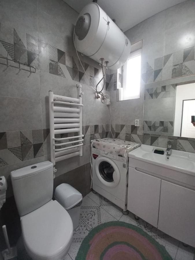 Guest House B&B Kochkor Ngoại thất bức ảnh