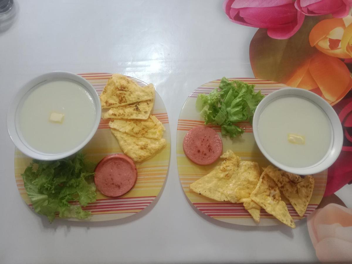 Guest House B&B Kochkor Ngoại thất bức ảnh